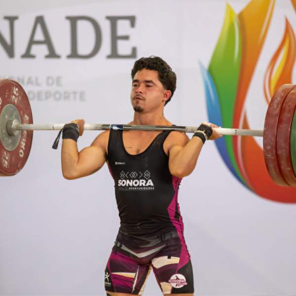 SONORA ALCANZA ONCE PRESEAS EN INICIO DE LA OLIMPIADA NACIONAL DE PESAS VARONIL 